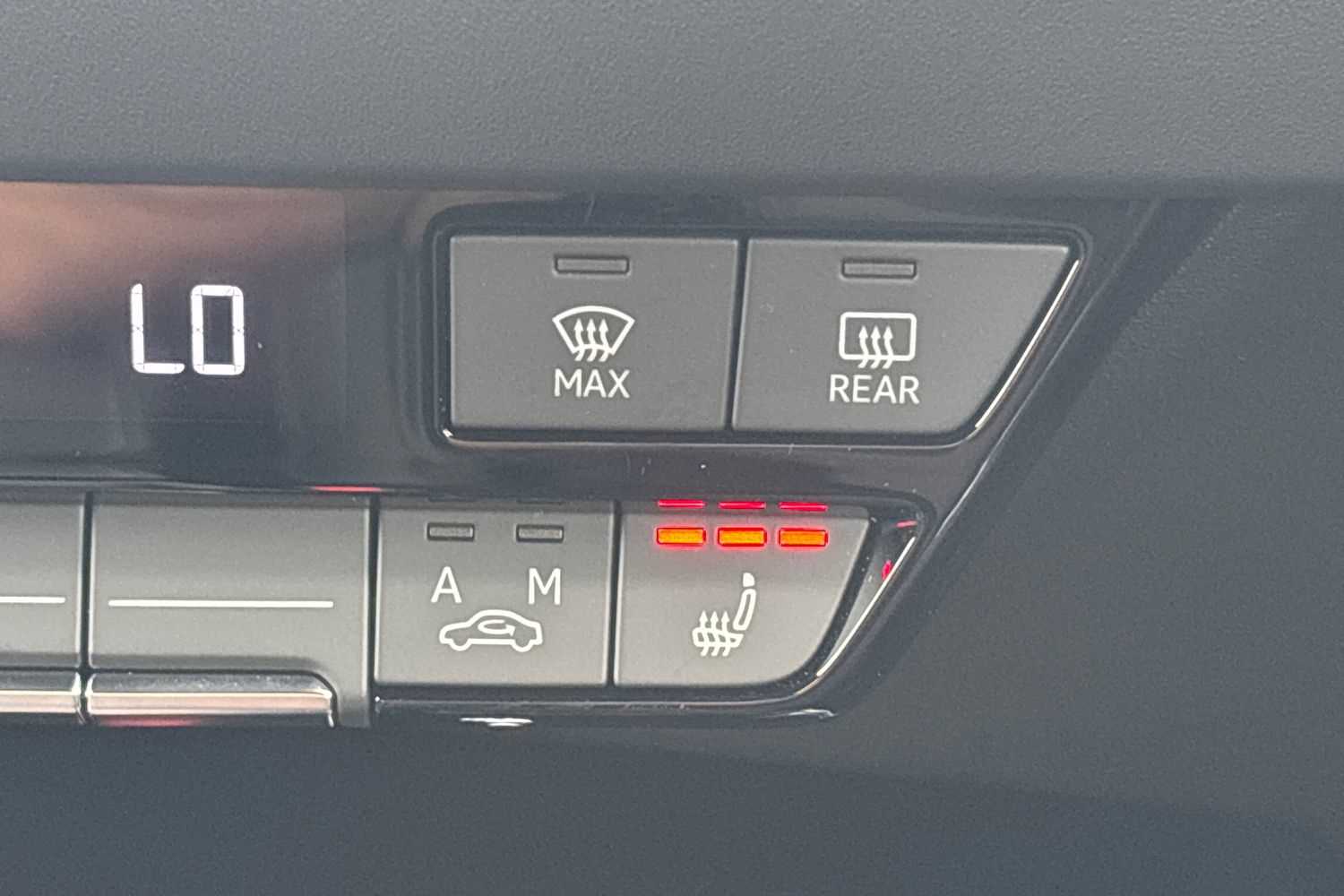 Used Audi Q4 e-tron 2025 for sale - 76063264: Photo 16