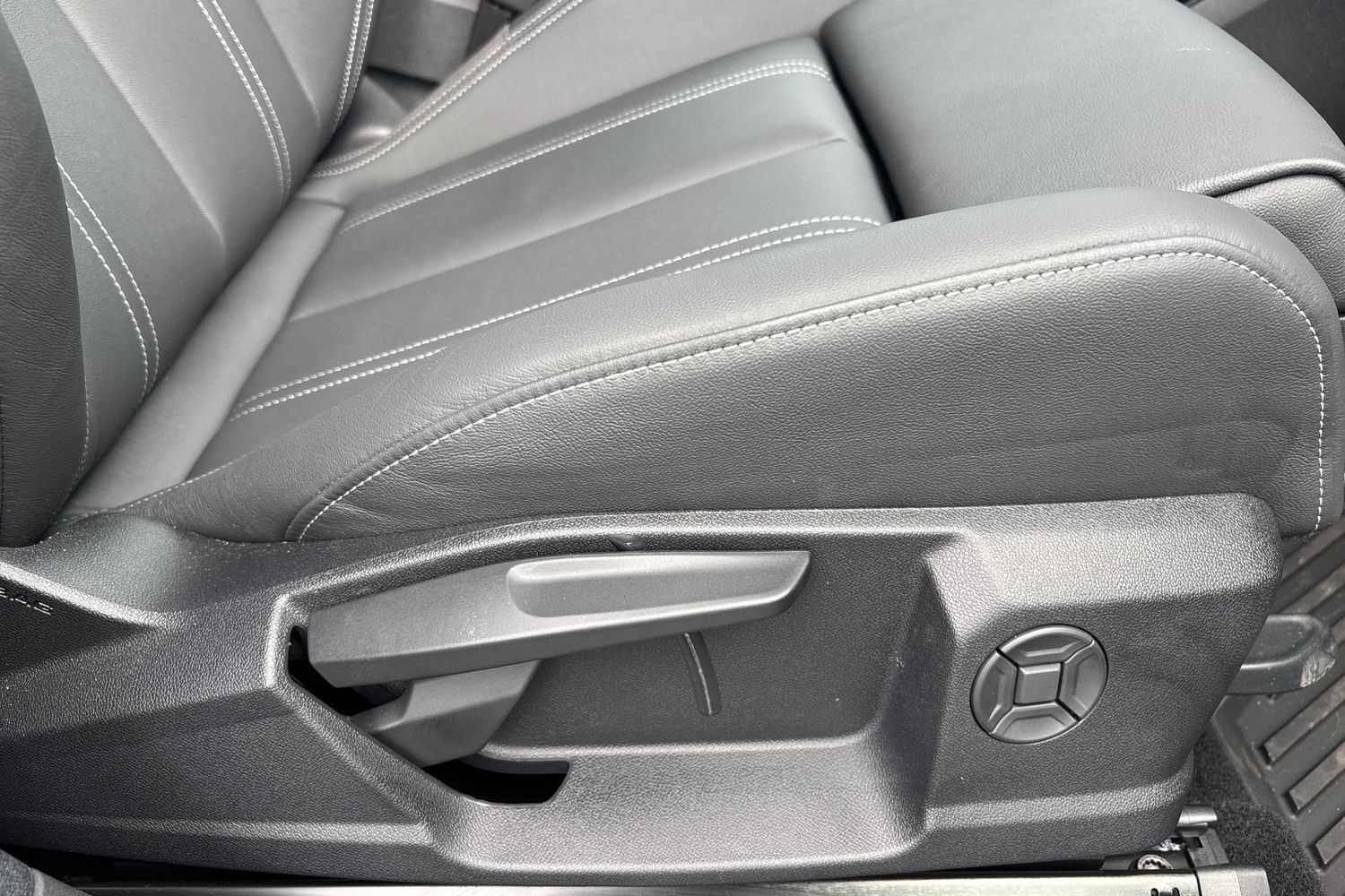 Used Audi Q4 e-tron 2025 for sale - 76063264: Photo 22