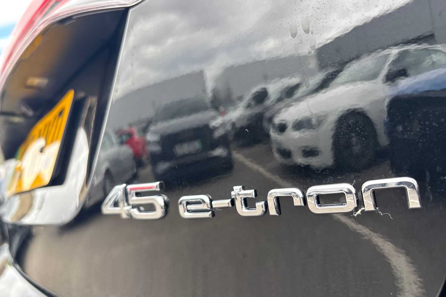 Used Audi Q4 e-tron 2025 for sale - 76063264: Photo 26