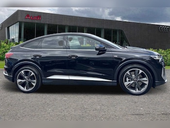 Used Audi Q4 e-tron 2025 for sale - 76063264: Photo 4