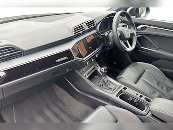Used Audi Q3 2024 for sale - 79051944: Photo