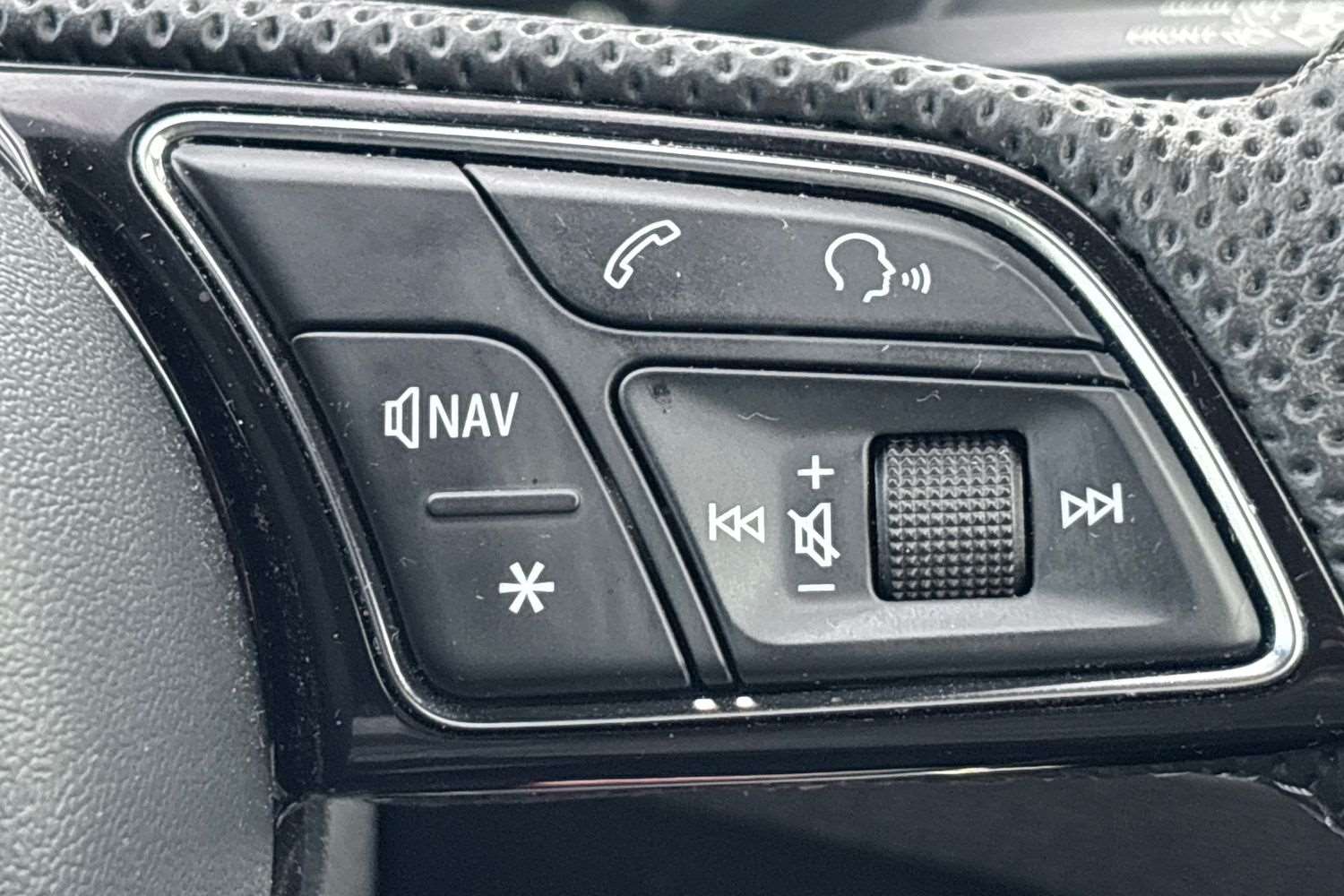 Used Audi Q2 2023 for sale - 76789315: Photo 17