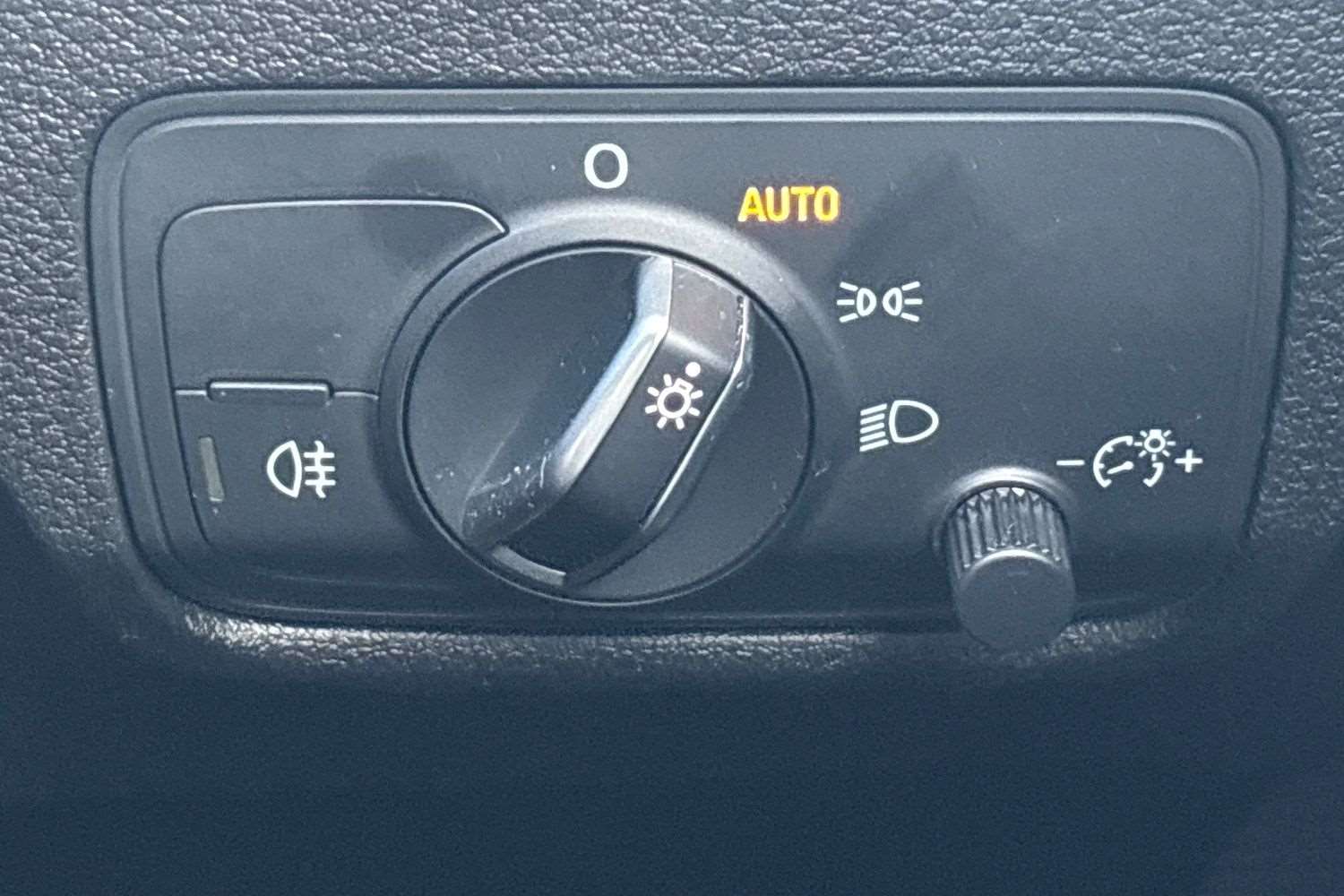 Used Audi Q2 2023 for sale - 76789315: Photo 30