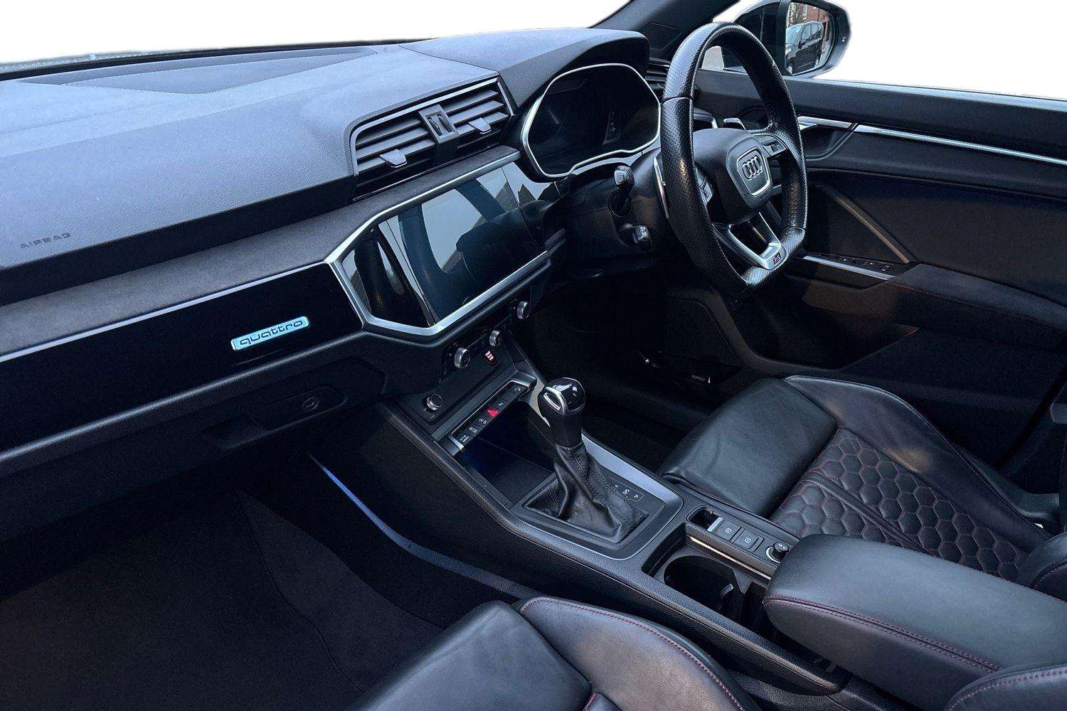 Used Audi RS Q3 2022 for sale - 76916208: Photo 2