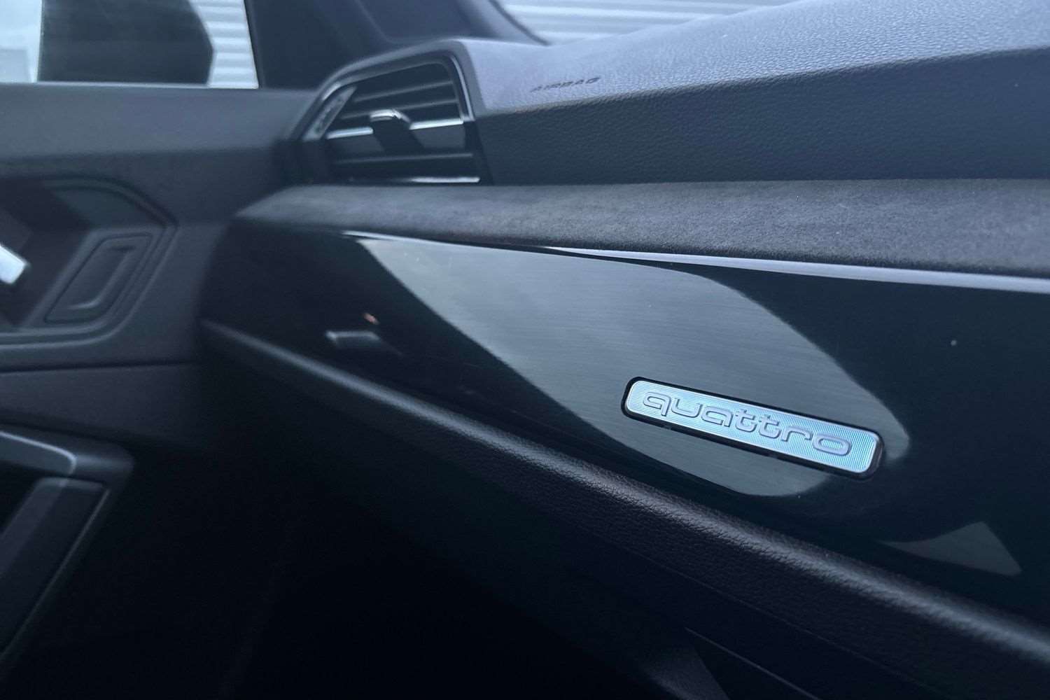 Used Audi RS Q3 2022 for sale - 76916208: Photo 25