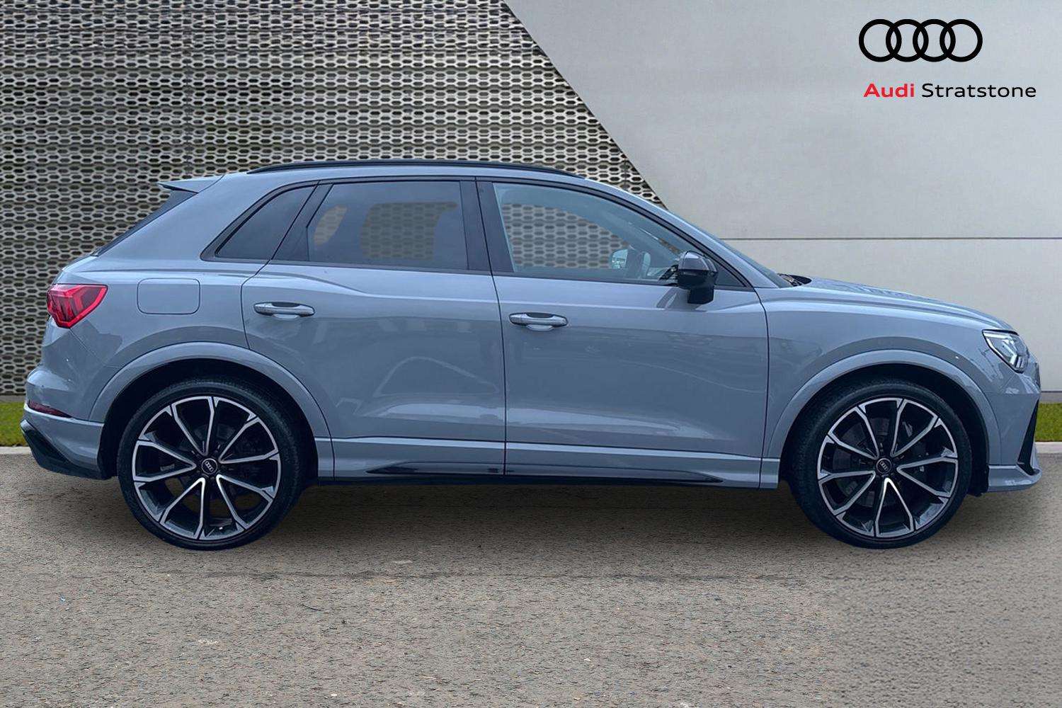 Used Audi RS Q3 2022 for sale - 76916208: Photo 4