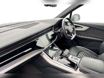 Used Audi Q7 2020 for sale - 76034795: Photo