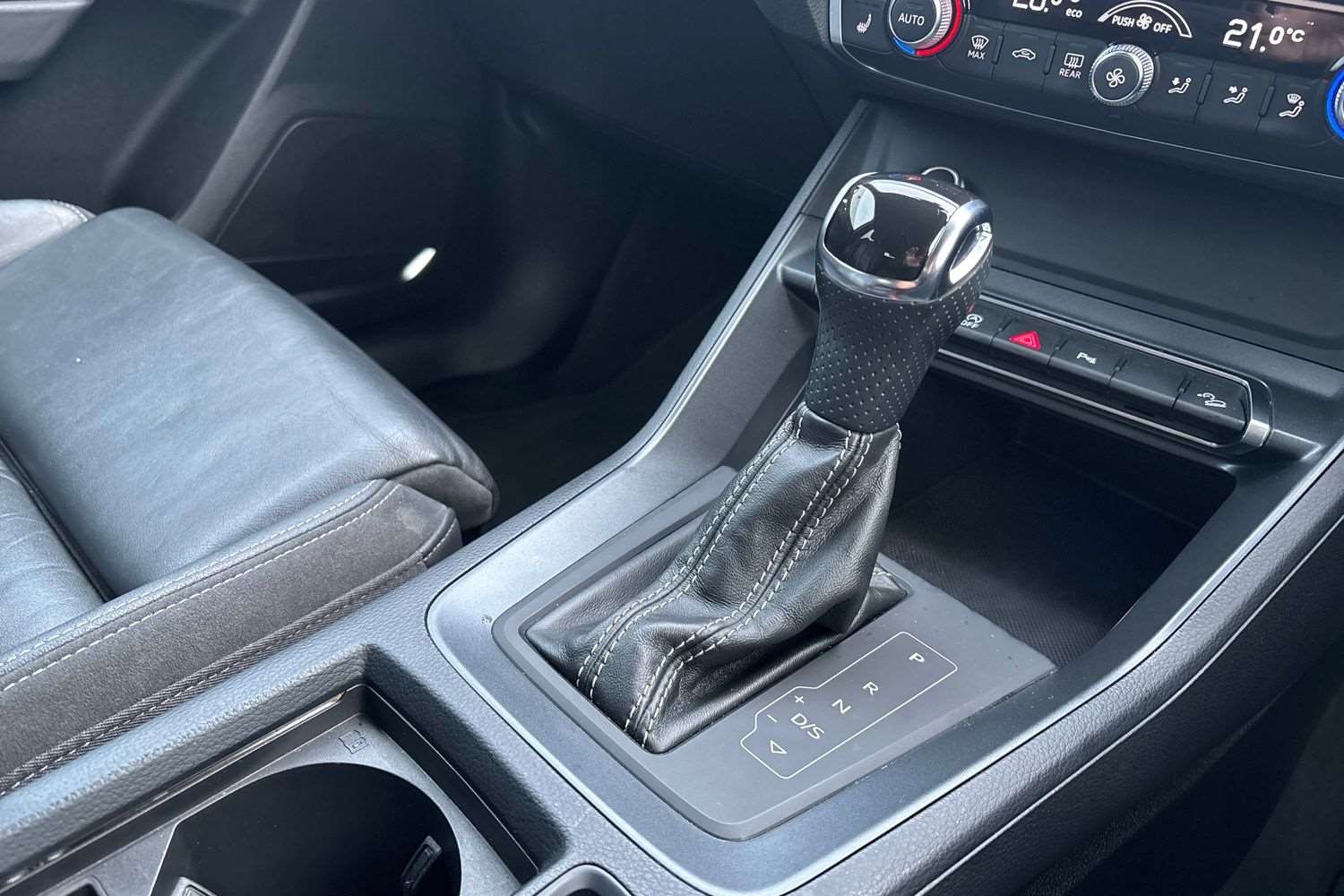 Used Audi Q3 2020 for sale - 76789385: Photo 15