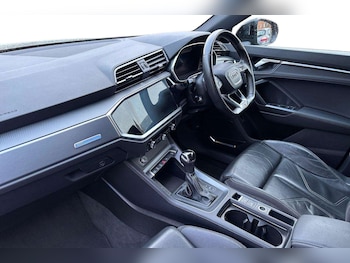 Used Audi Q3 2020 for sale - 76789385: Photo