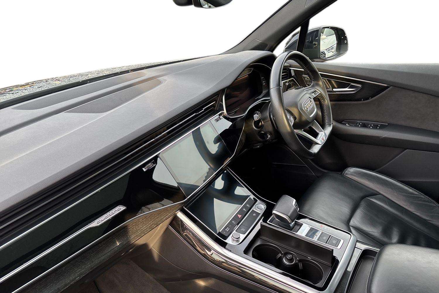 Used Audi Q7 2019 for sale - 77112432: Photo 2