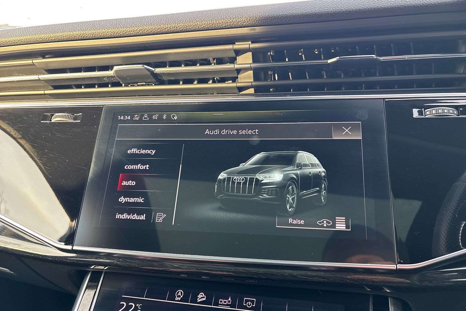 Used Audi Q7 2019 for sale - 77112432: Photo 30