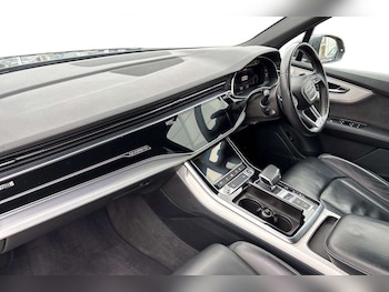 Used Audi Q7 2021 for sale - 77842523: Photo