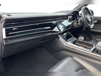 Used Audi Q7 2020 for sale - 75917850: Photo