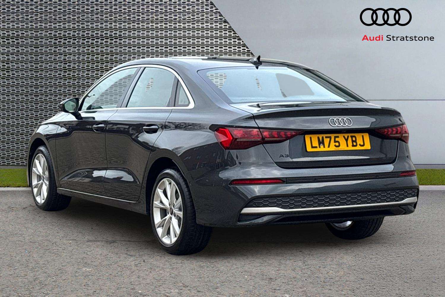 Used Audi A3 for sale - 77257402: Photo 3