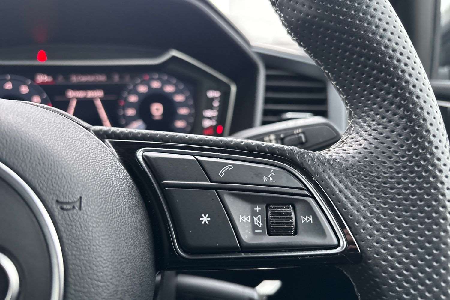 Used Audi A1 2023 for sale - 76624652: Photo 17