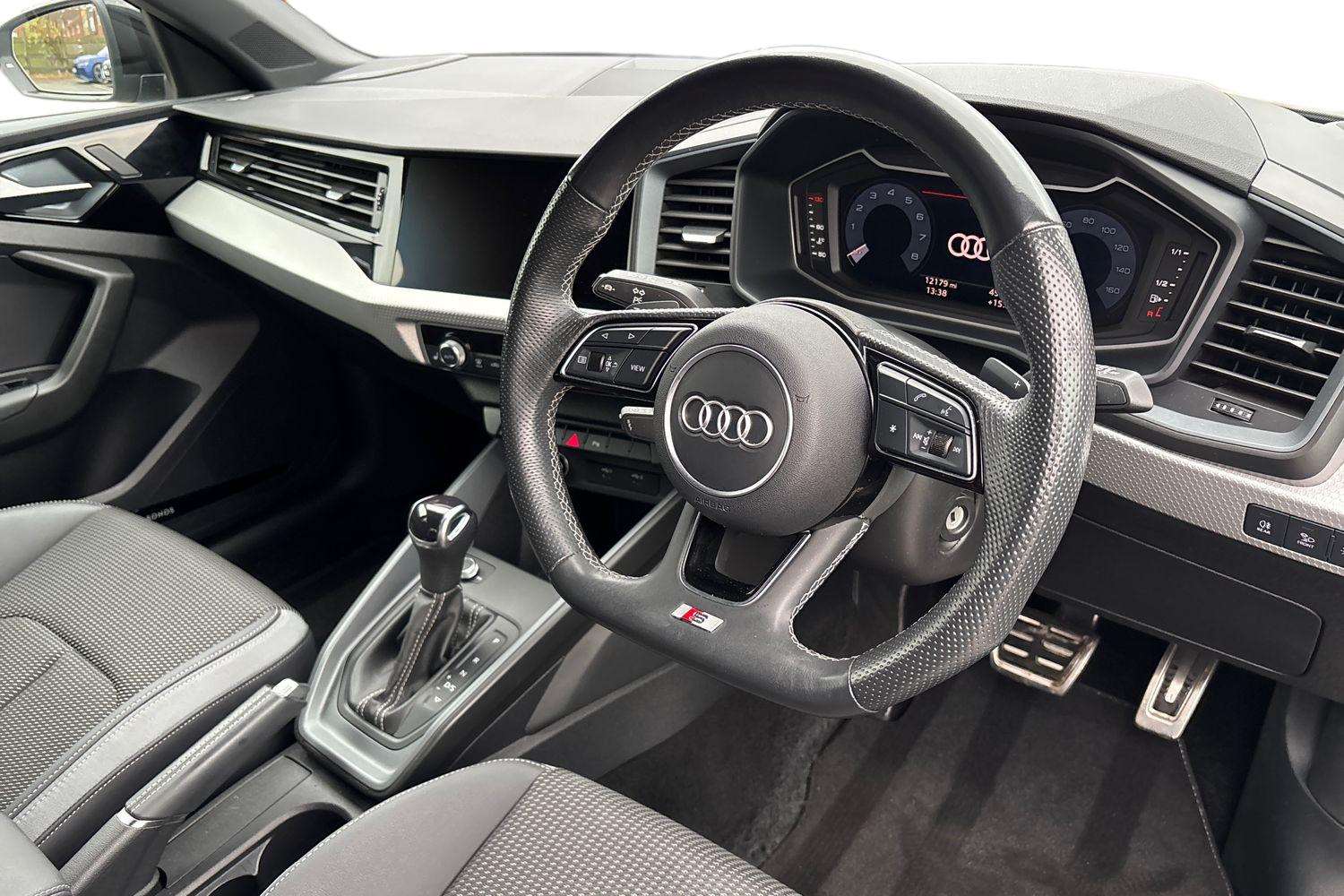 Used Audi A1 2023 for sale - 76624652: Photo 6