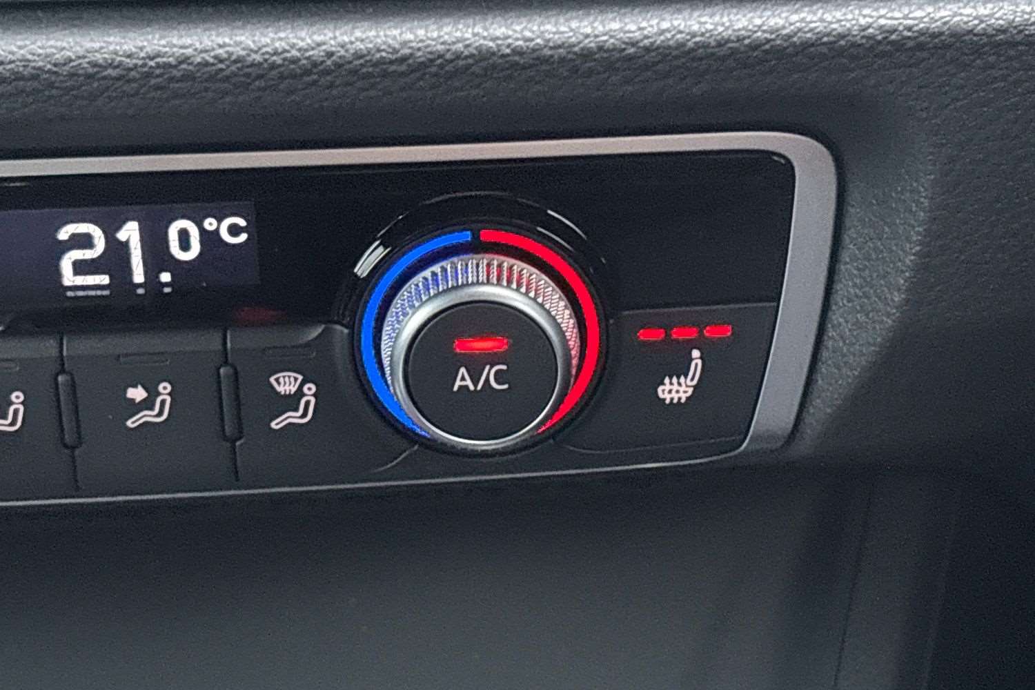 Used Audi Q3 2025 for sale - 77943266: Photo 28