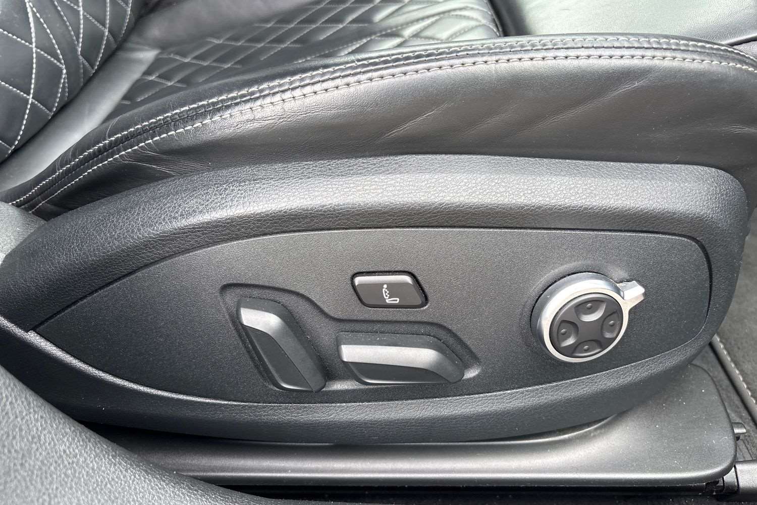 Used Audi A4 2017 for sale - 76475763: Photo 22