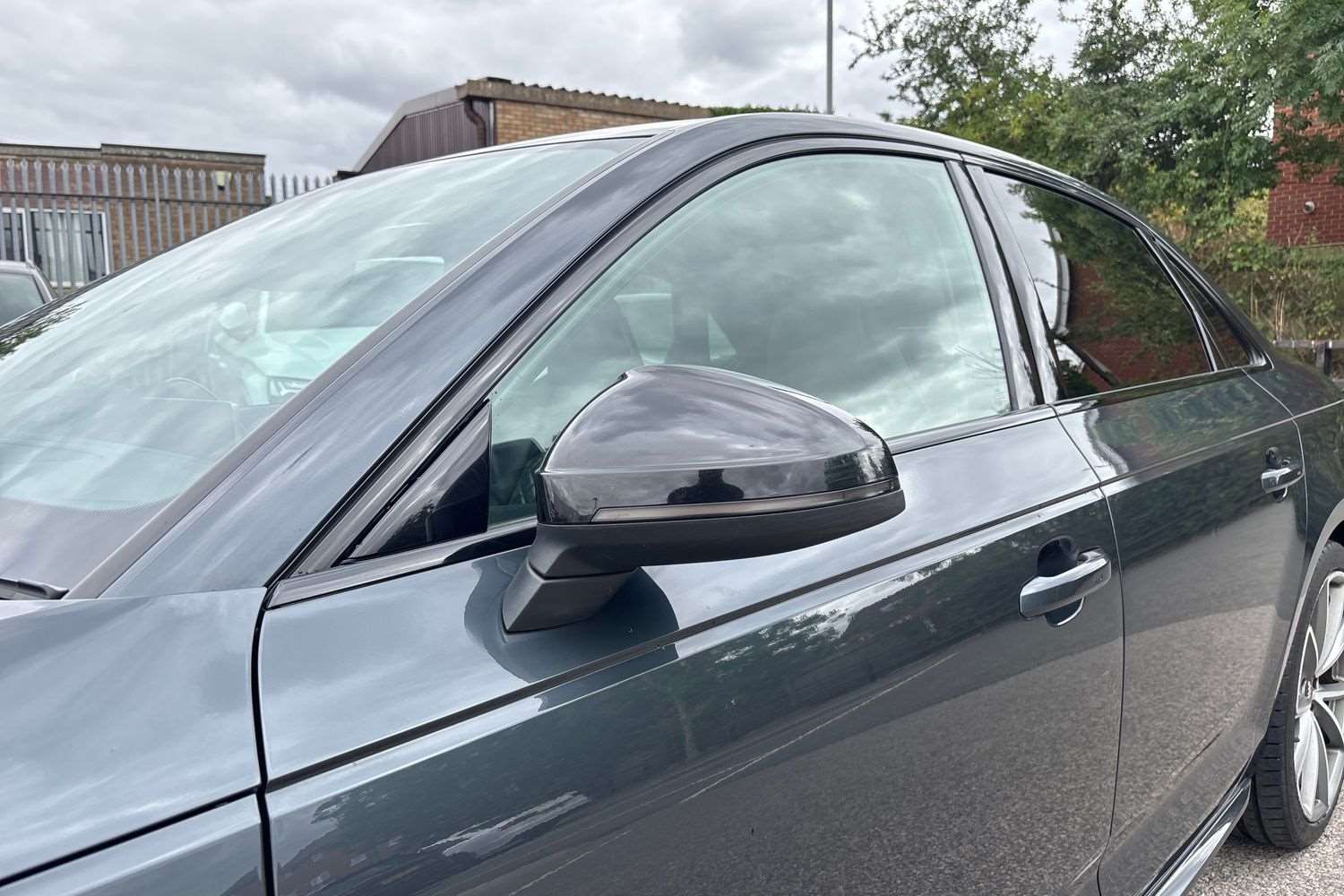 Used Audi A4 2017 for sale - 76475763: Photo 32