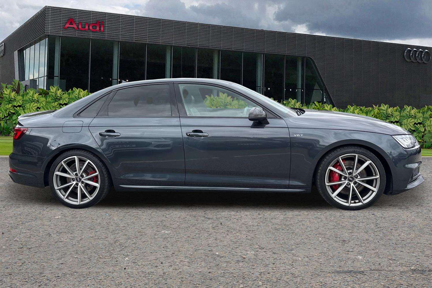 Used Audi A4 2017 for sale - 76475763: Photo 4