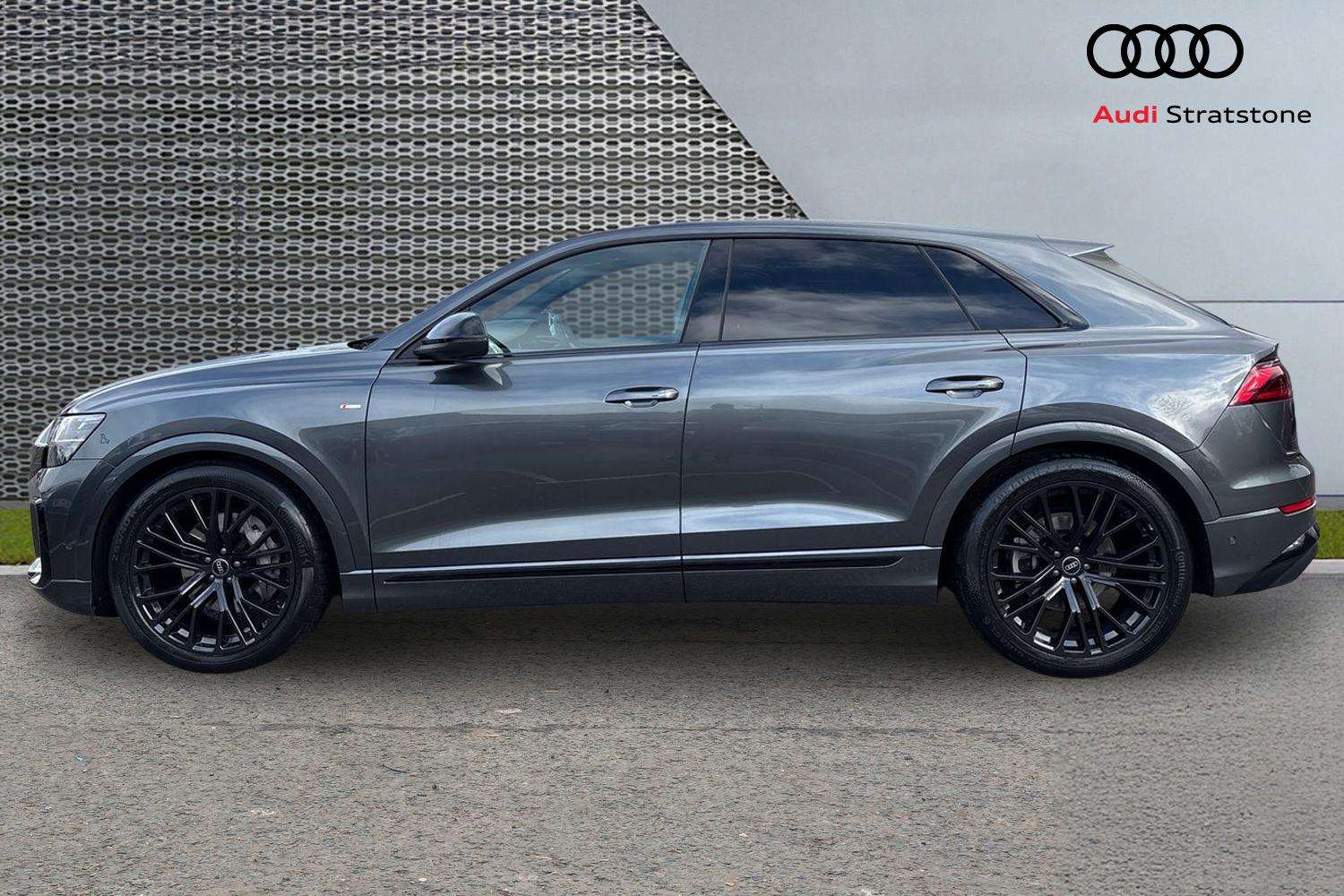 Used Audi Q8 2025 for sale - 77527051: Photo 8