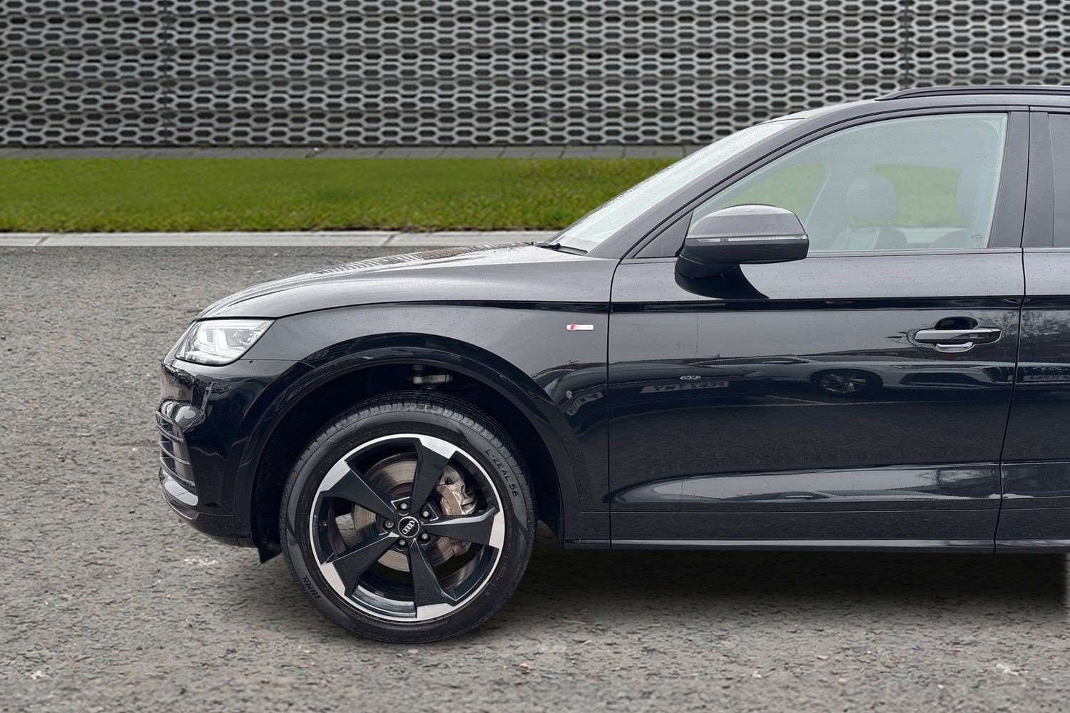 Used Audi Q5 2020 for sale - 77206356: Photo 11