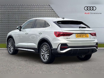 Used Audi Q3 2019 for sale - 77333820: Photo