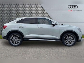 Used Audi Q3 2019 for sale - 77333820: Photo
