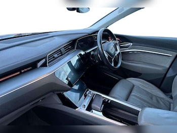 Used Audi e-tron 2020 for sale - 78076921: Photo