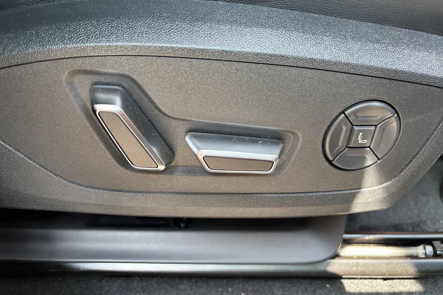 Used Audi Q6 e-tron 2025 for sale - 76063235: Photo 22