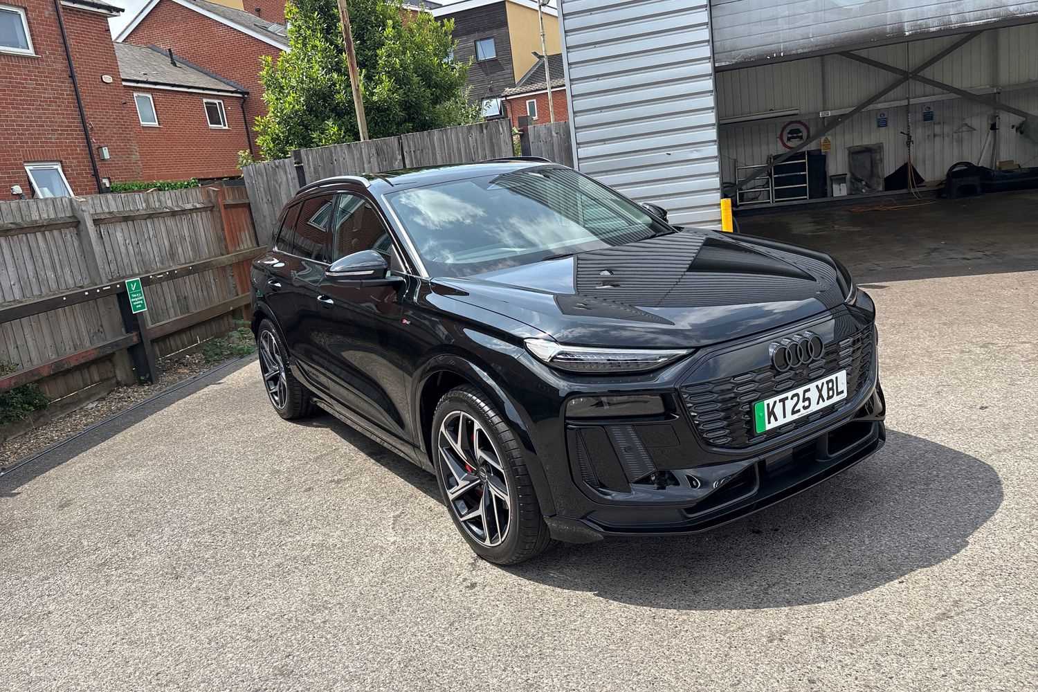 Used Audi Q6 e-tron 2025 for sale - 76063235: Photo 34