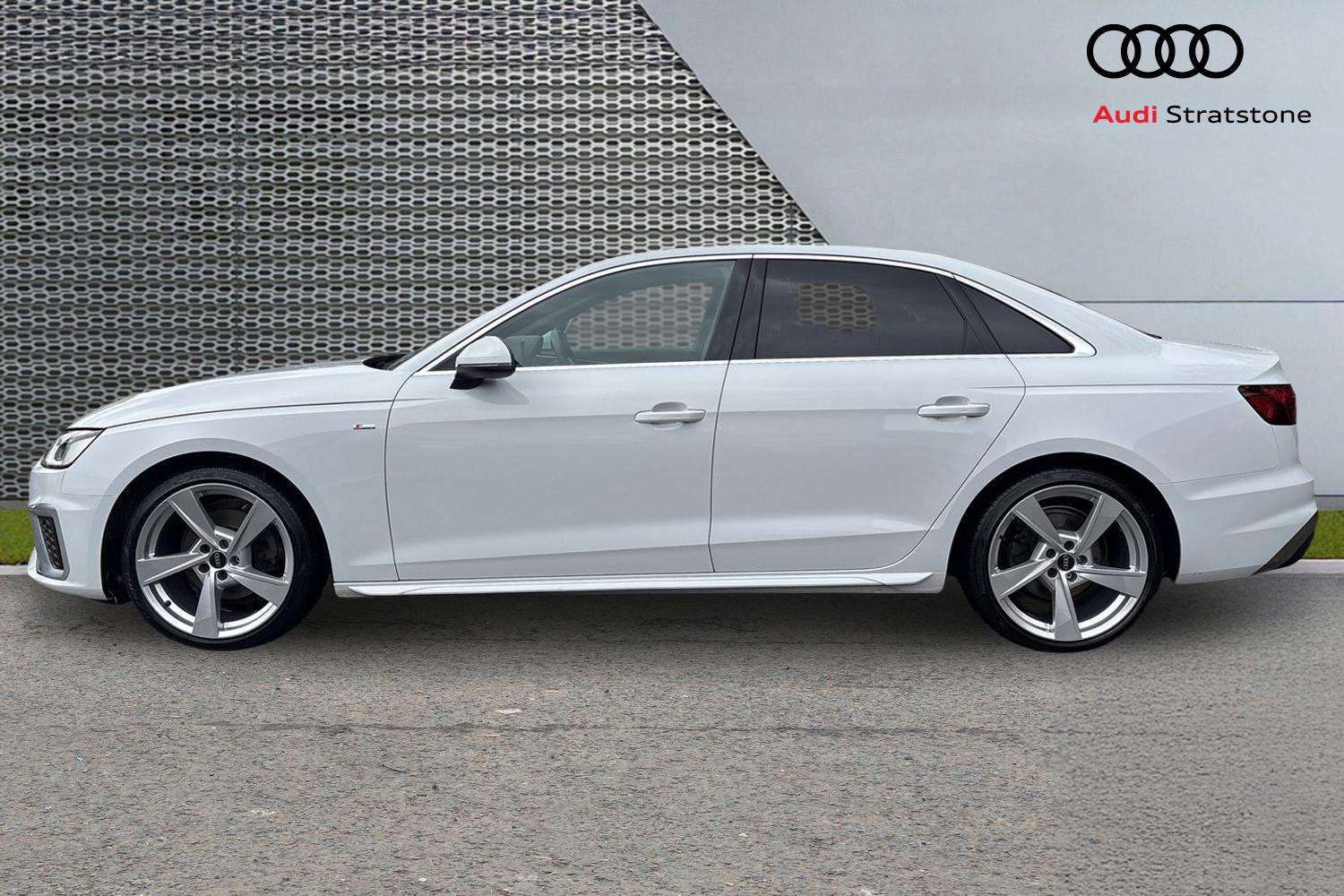 Used Audi A4 2021 for sale - 76125939: Photo 8