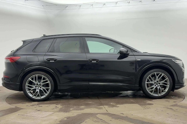 Used Audi Q4 e-tron 2021 for sale - 76218382: Photo 4