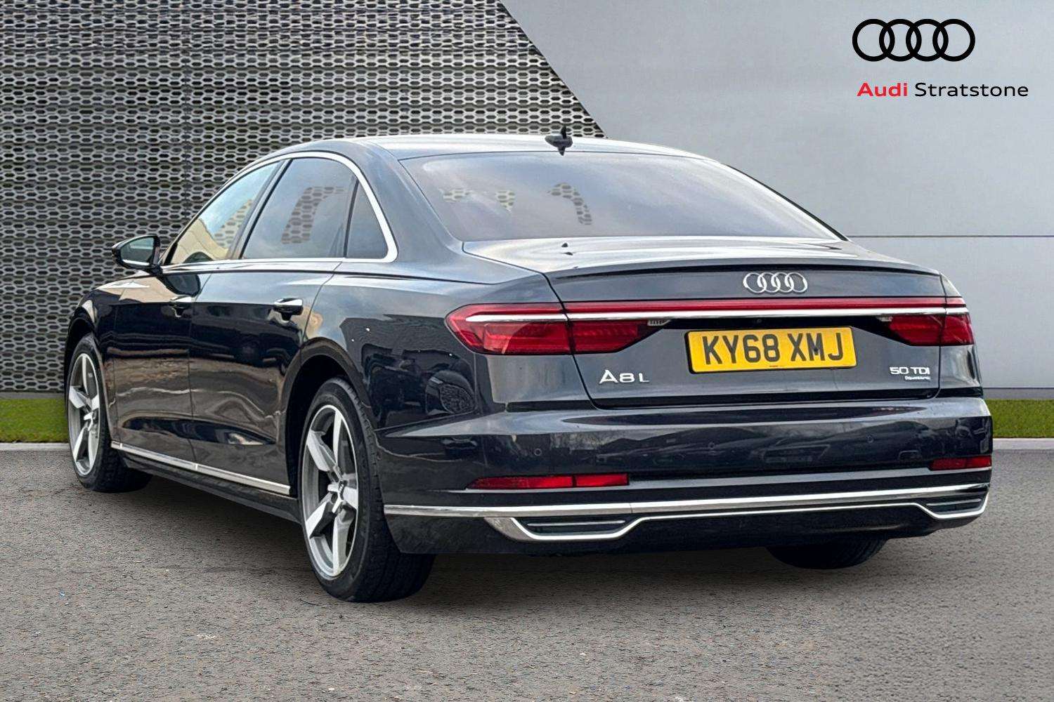 Used Audi A8 2018 for sale - 77414842: Photo 3