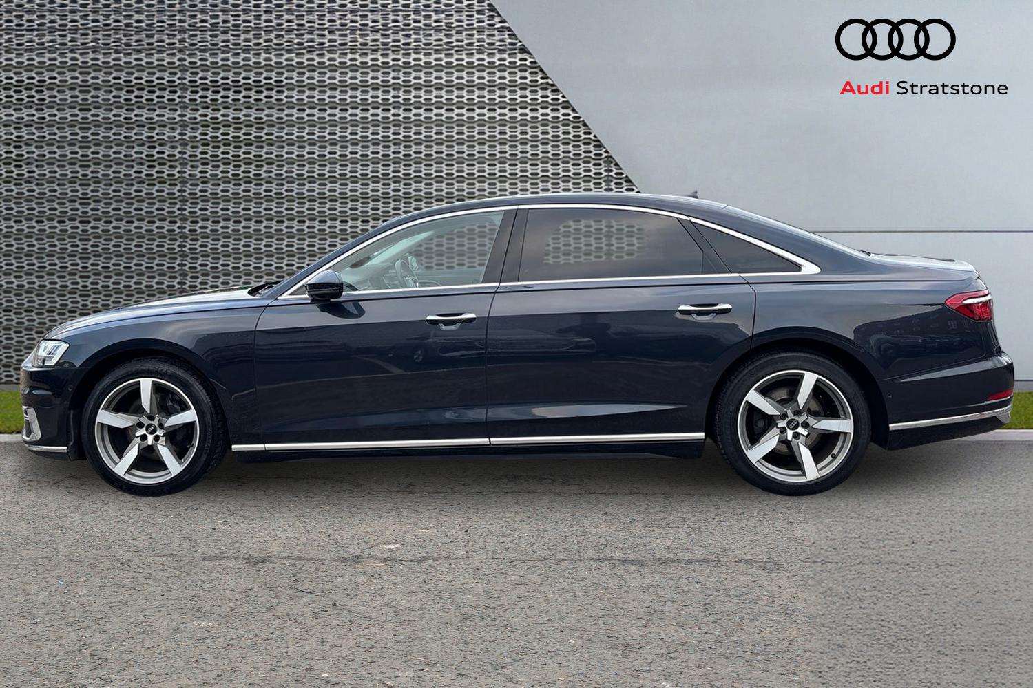 Used Audi A8 2018 for sale - 77414842: Photo 8