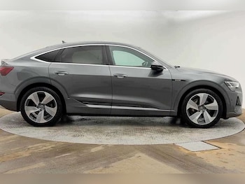 Used Audi e-tron 2020 for sale - 78321715: Photo