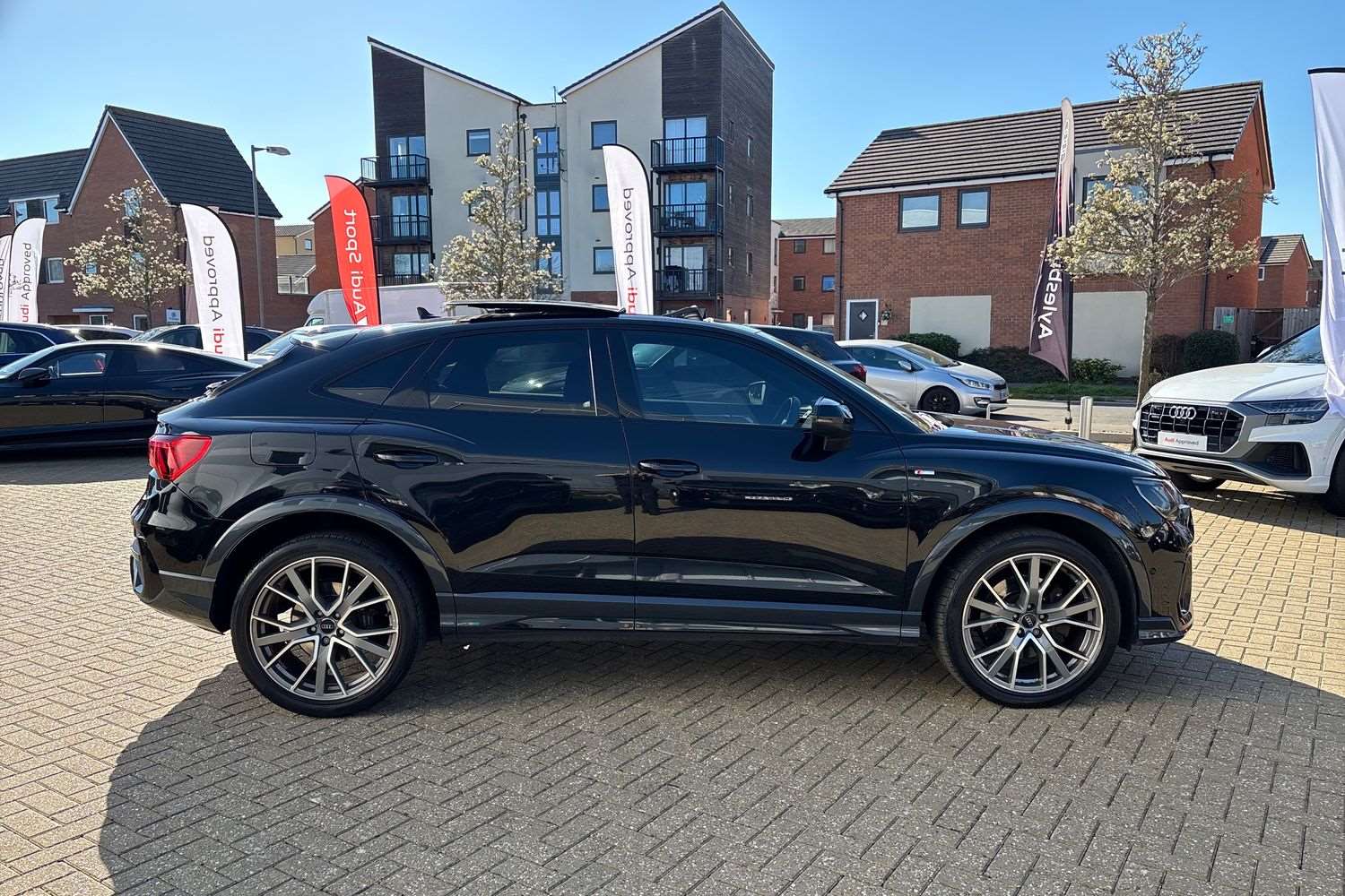 Used Audi Q3 2020 for sale - 77943314: Photo 4