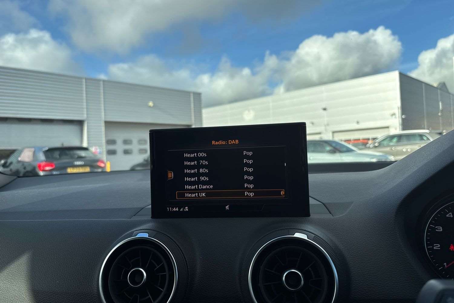 Used Audi Q2 2020 for sale - 76624709: Photo 26