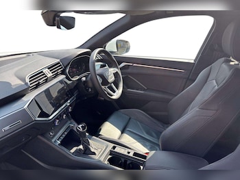 Used Audi Q3 2024 for sale - 79109289: Photo