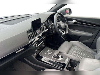 Used Audi Q5 2019 for sale - 77270097: Photo