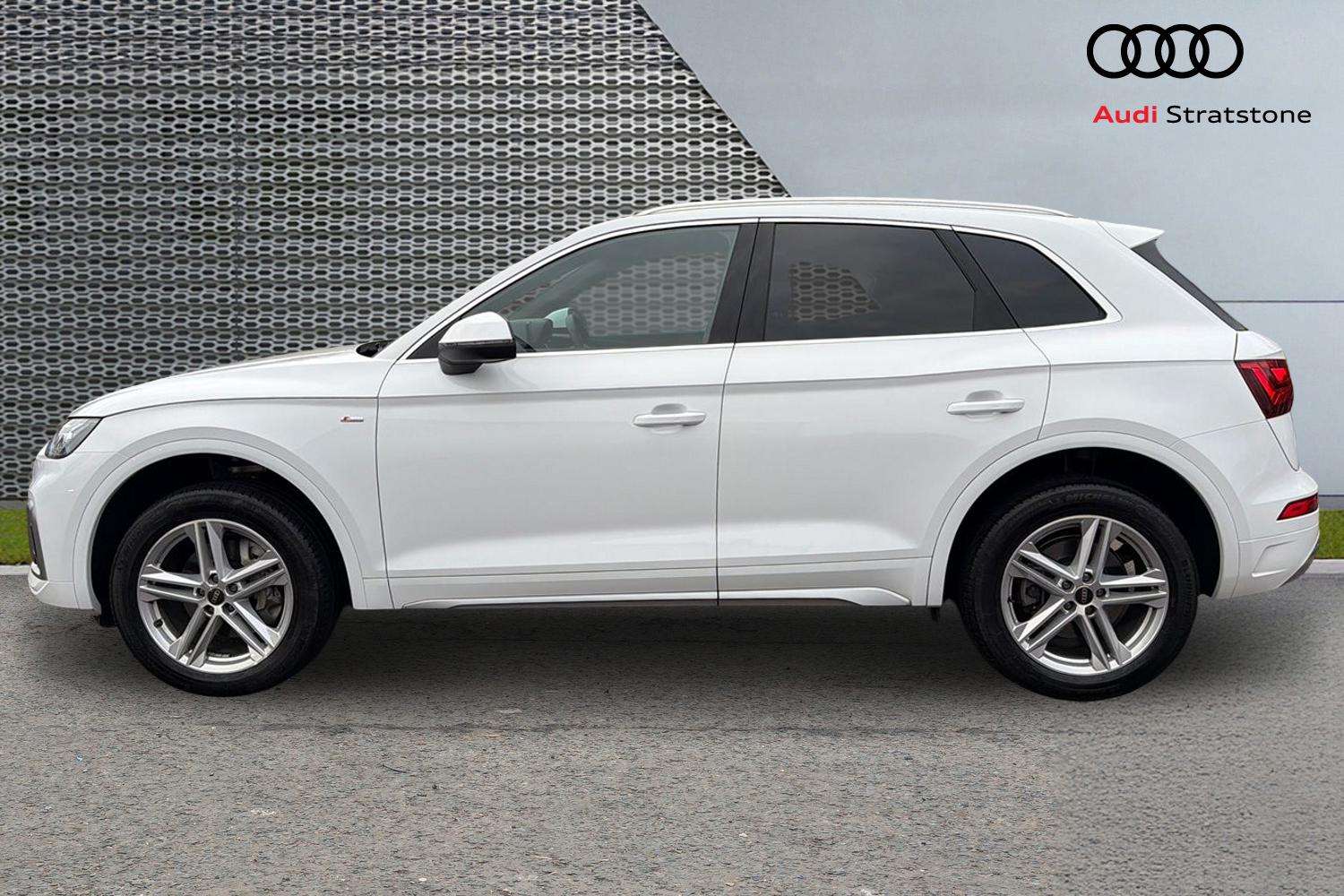 Used Audi Q5 2024 for sale - 77270299: Photo 8