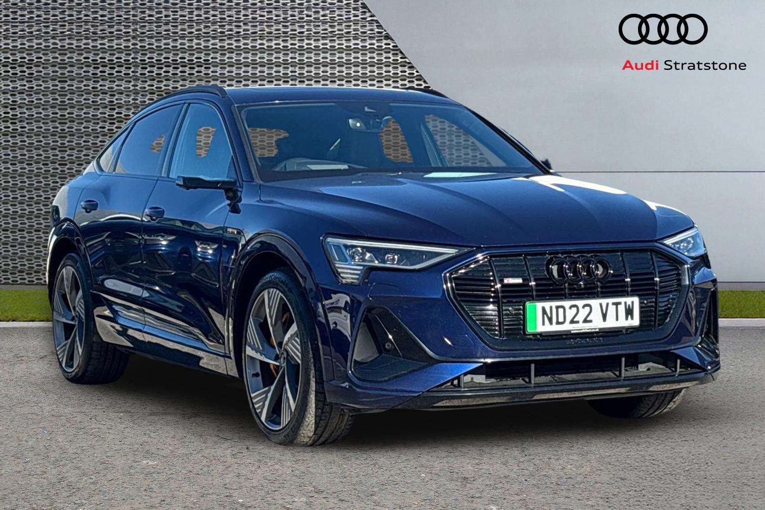Used Audi e-tron 2022 for sale - 76298517: Photo 1