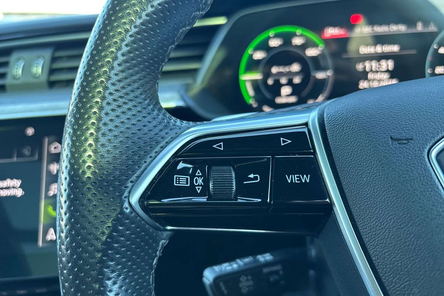 Used Audi e-tron 2022 for sale - 76298517: Photo 16