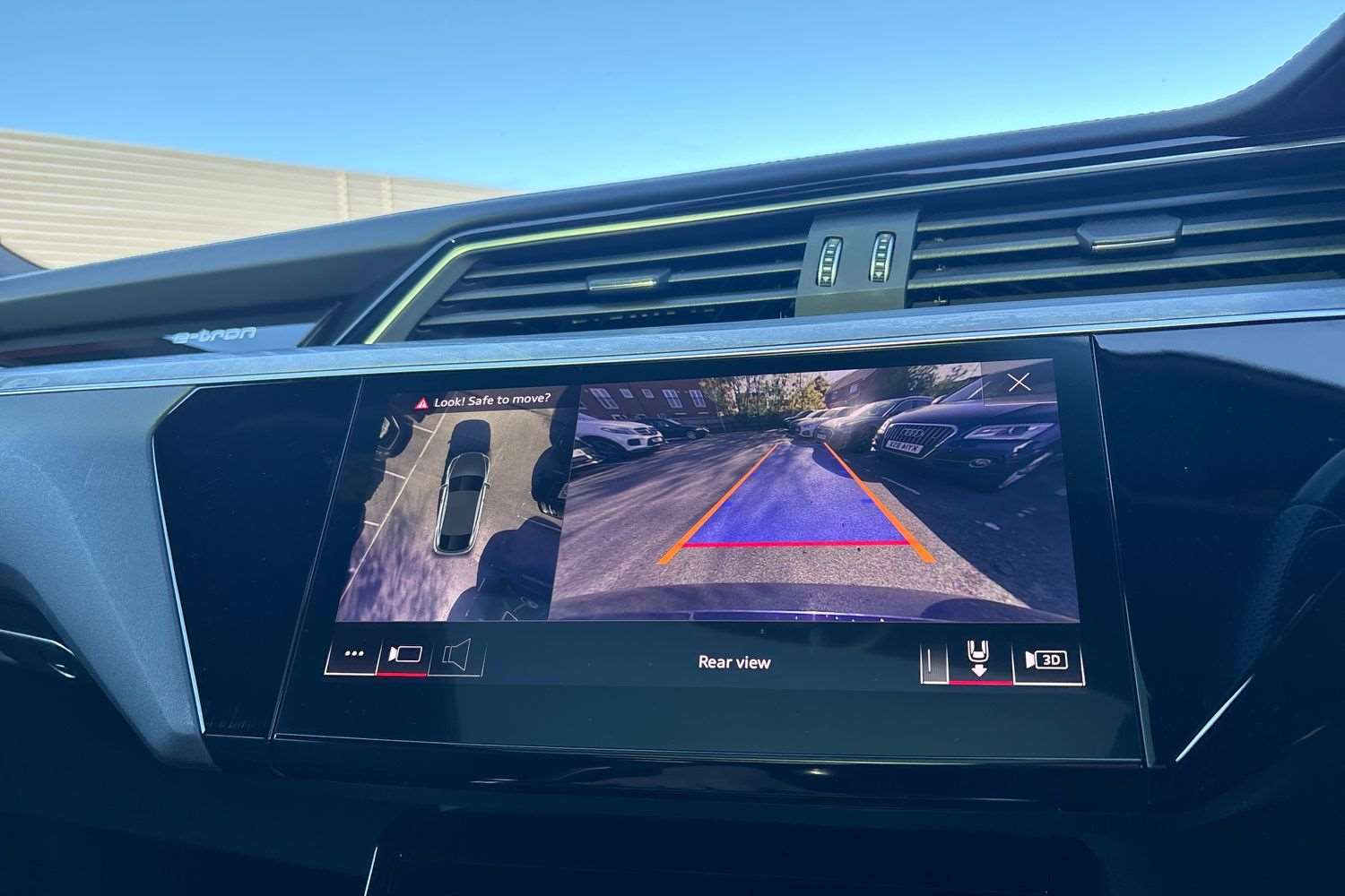 Used Audi e-tron 2022 for sale - 76298517: Photo 26