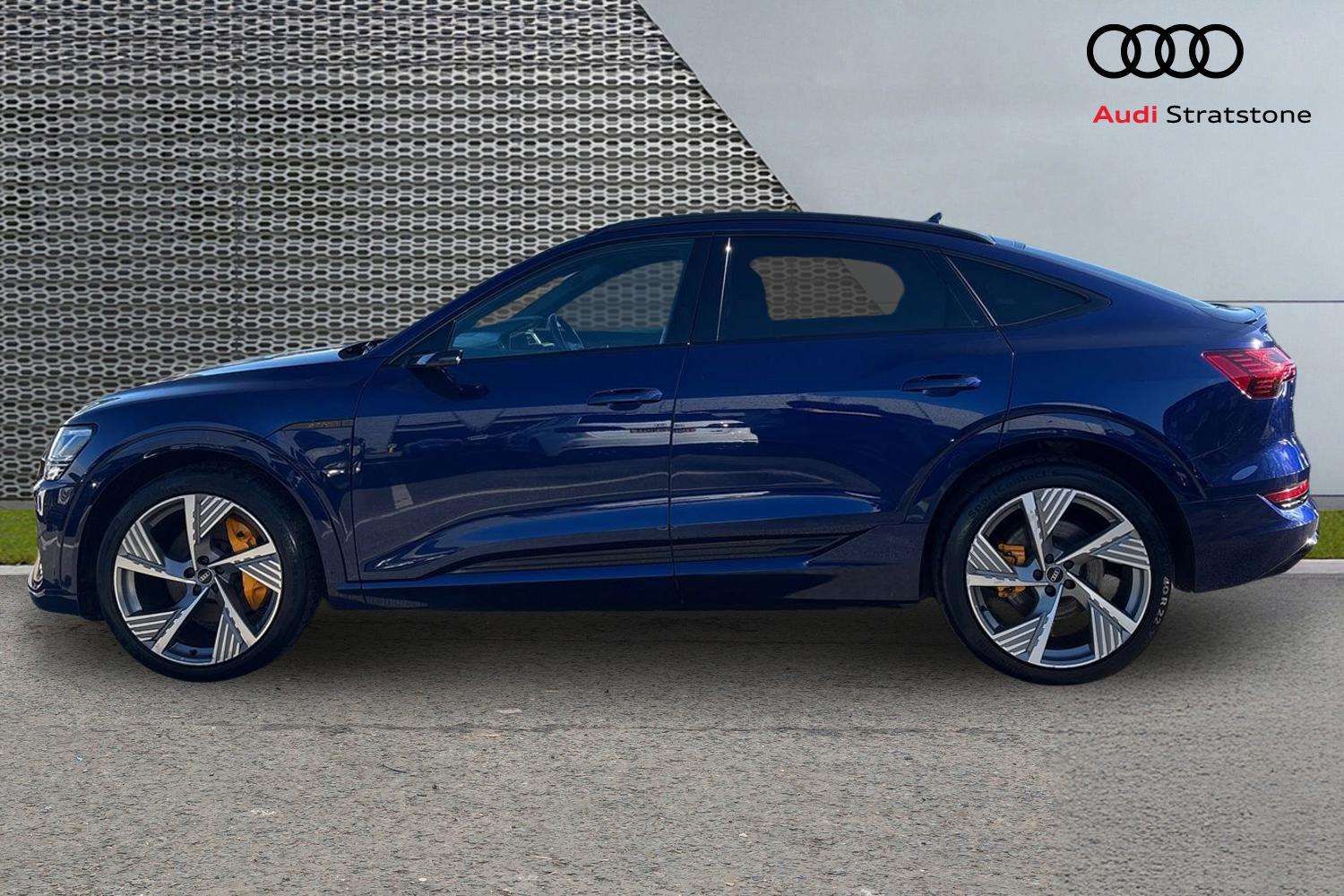 Used Audi e-tron 2022 for sale - 76298517: Photo 8