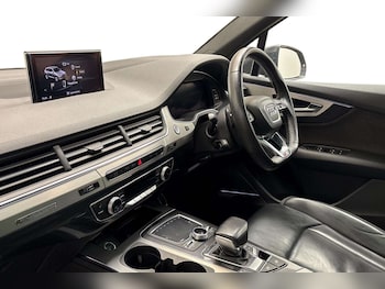 Used Audi Q7 2018 for sale - 76170042: Photo 2