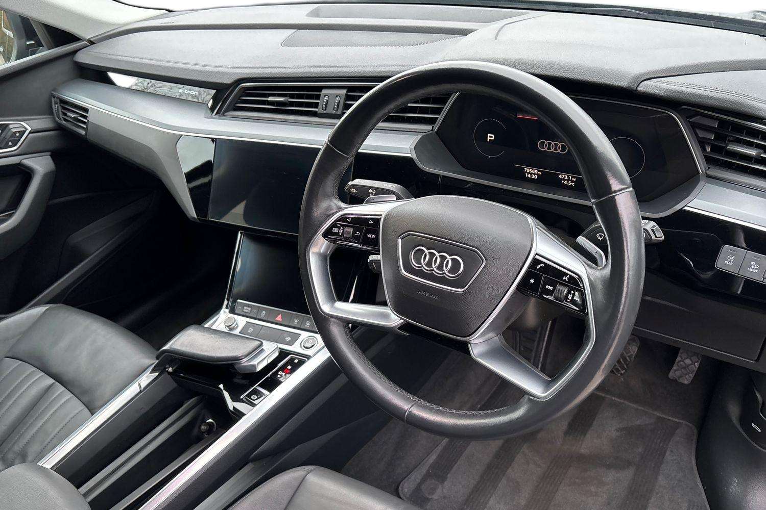 Used Audi e-tron 2021 for sale - 77373640: Photo 6