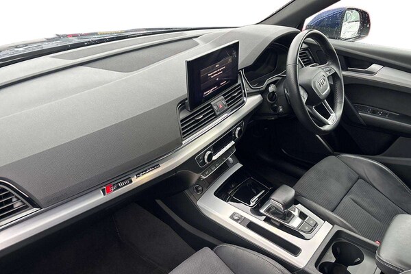 Used Audi Q5 2022 for sale - 76125696: Photo 2