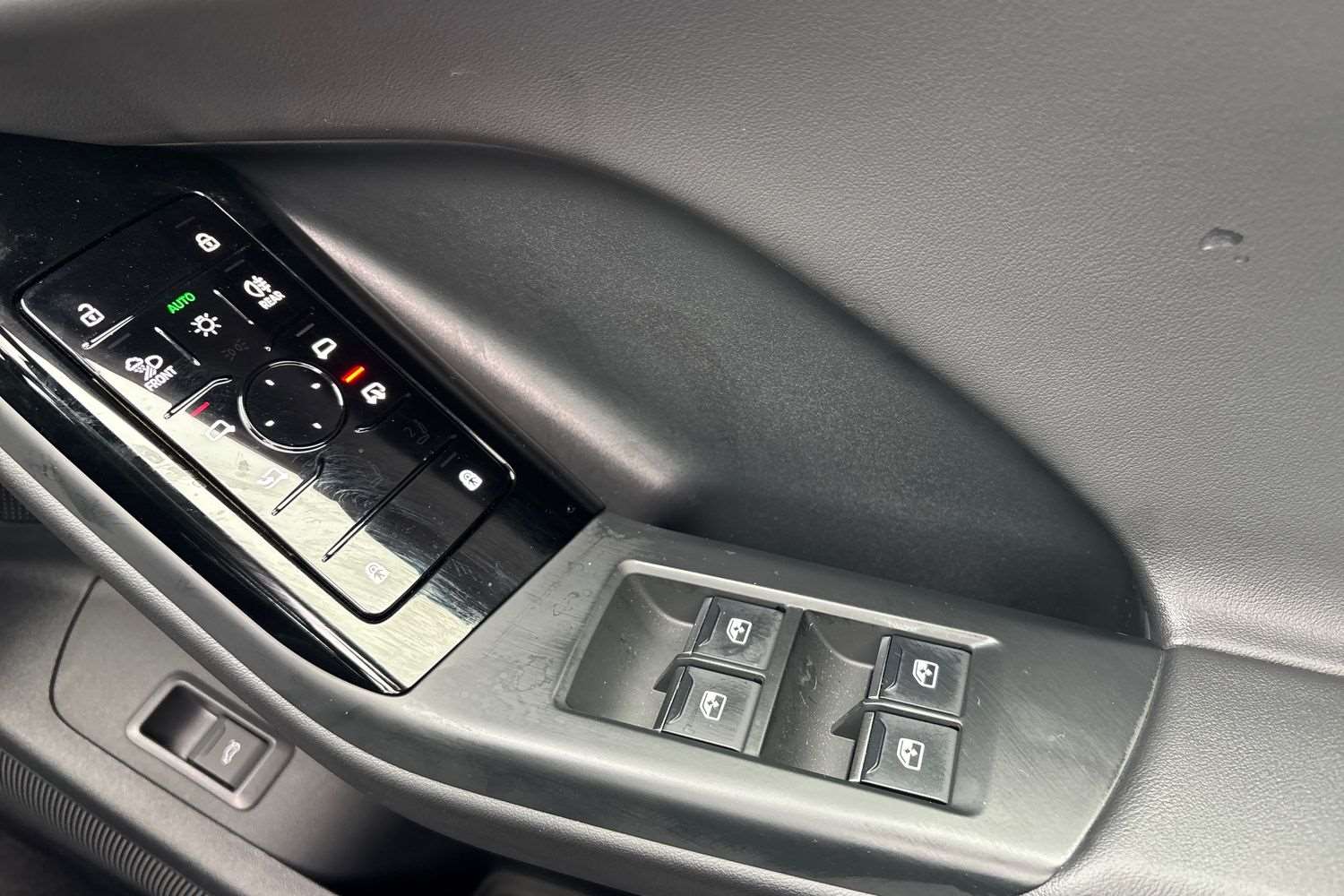 Used Audi Q6 e-tron 2025 for sale - 77414920: Photo 14