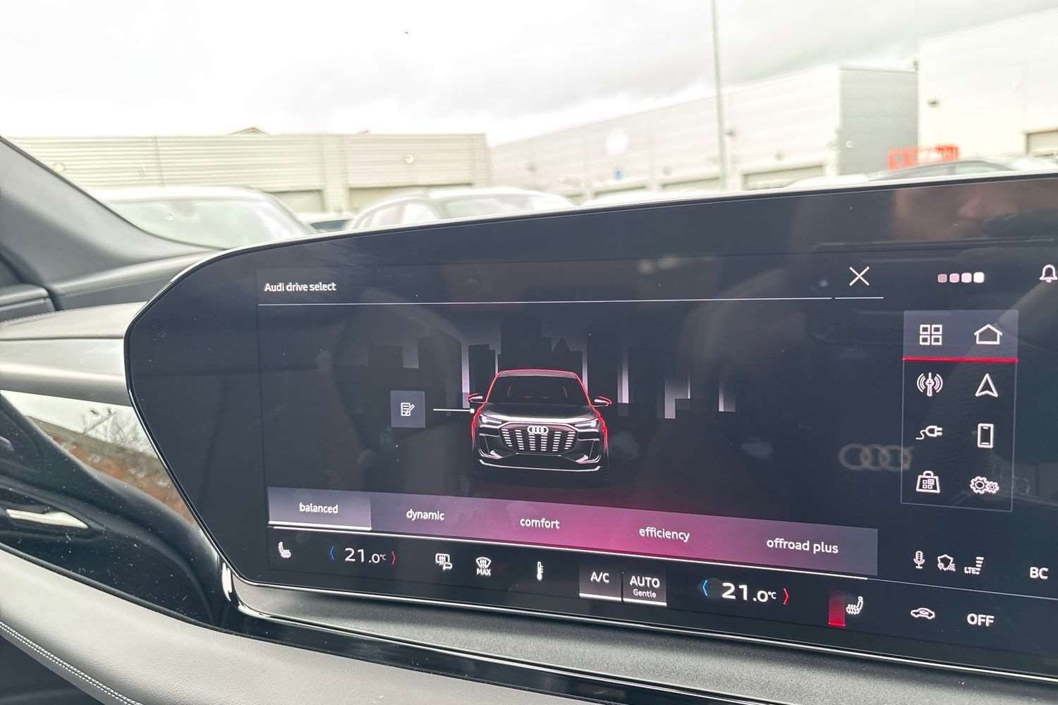 Used Audi Q6 e-tron 2025 for sale - 77414920: Photo 30